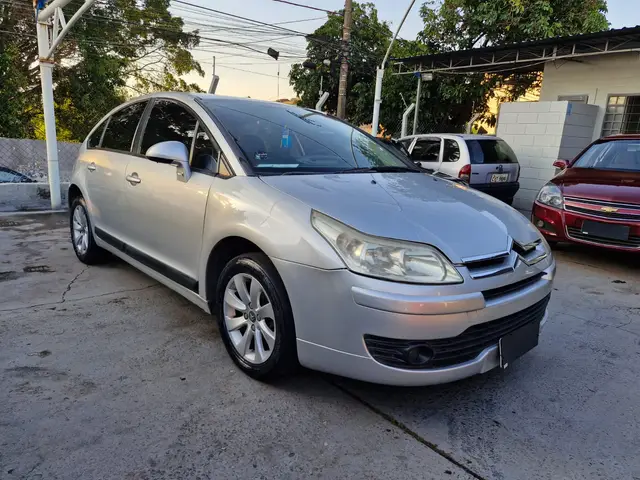Carro Citroën C4 2010 GLX 2.0 (flex)