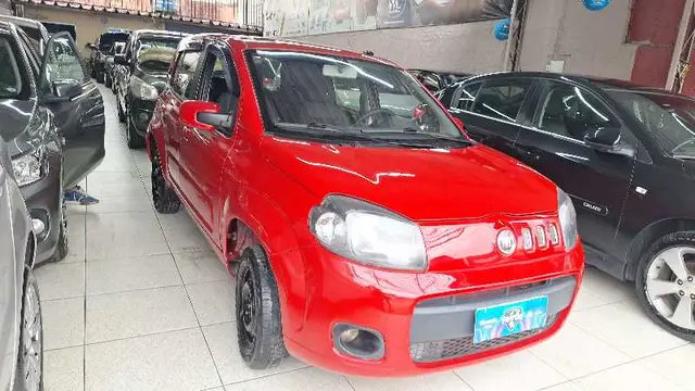 Carro Fiat Uno 2012 Vivace 1.0 8V (Flex) 4p