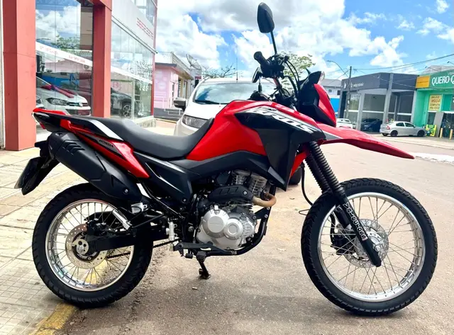 Moto Honda NXR 160 2025 Bros CBS
