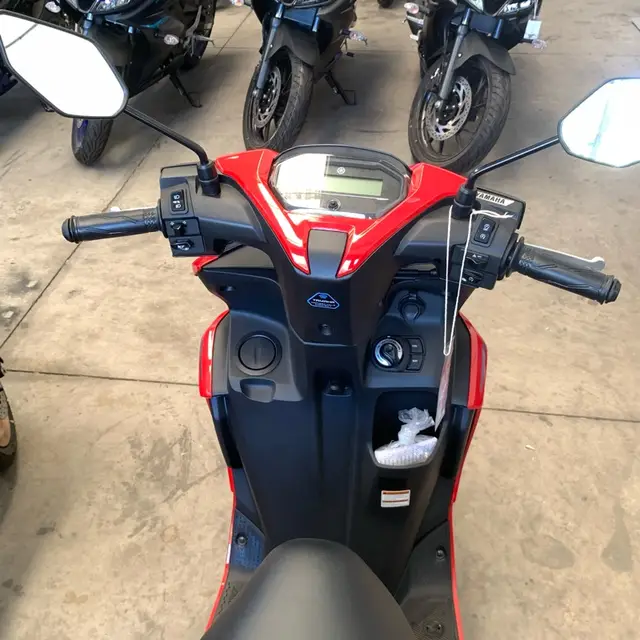 Moto Yamaha Fluo 2026 ABS