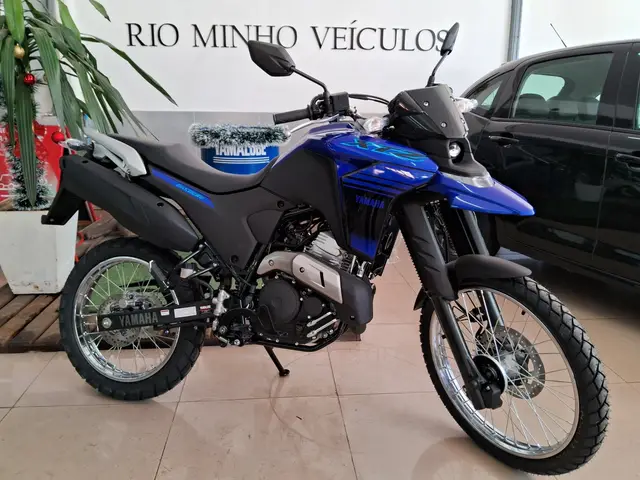 Moto Yamaha XTZ 250 Lander 2025 Connected