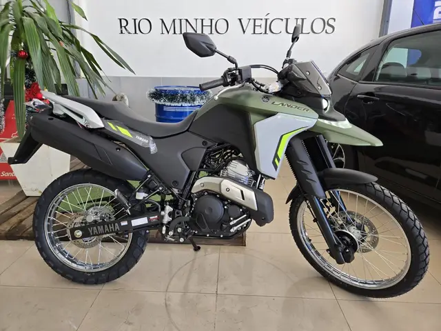 Moto Yamaha XTZ 250 Lander 2025 Connected