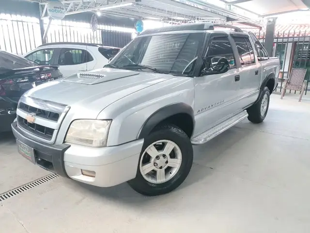 Carro Chevrolet S10 Cabine Dupla 2010 S10 Advantage 4x2 2.4 (Flex) (Cab Dupla)