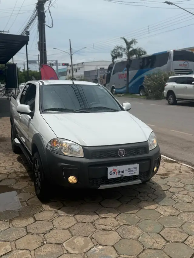 Carro Fiat Strada 2019 Freedom 1.4 CD (Flex)