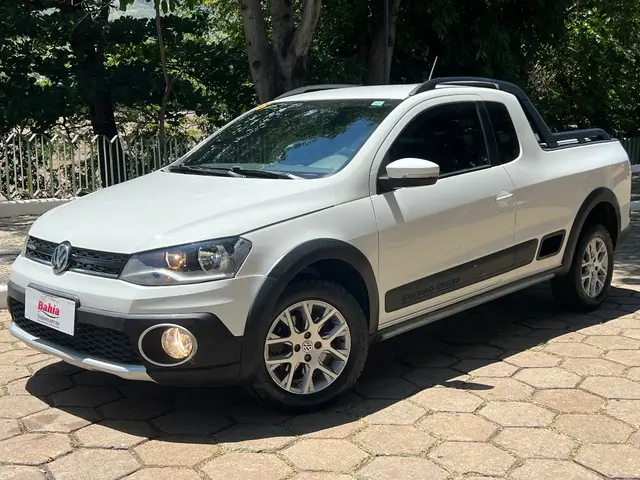 Carro Volkswagen Saveiro 2015 Cross 1.6 16v MSI CE (Flex)