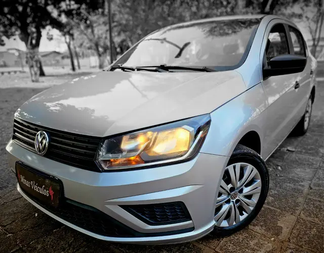 Carro Volkswagen Voyage 2022 1.6