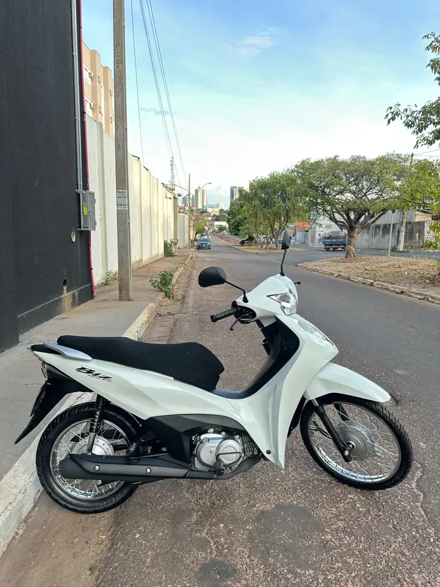 Moto Honda Biz 125 2025 ES