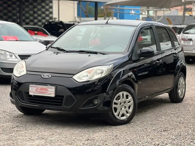 Carro Ford Fiesta Hatch 2014 SE Rocam 1.6 (Flex)
