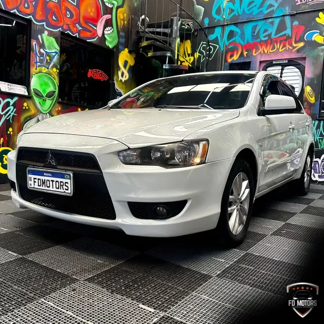 Carro Mitsubishi Lancer 2016 2.0 16V 160cv Aut.