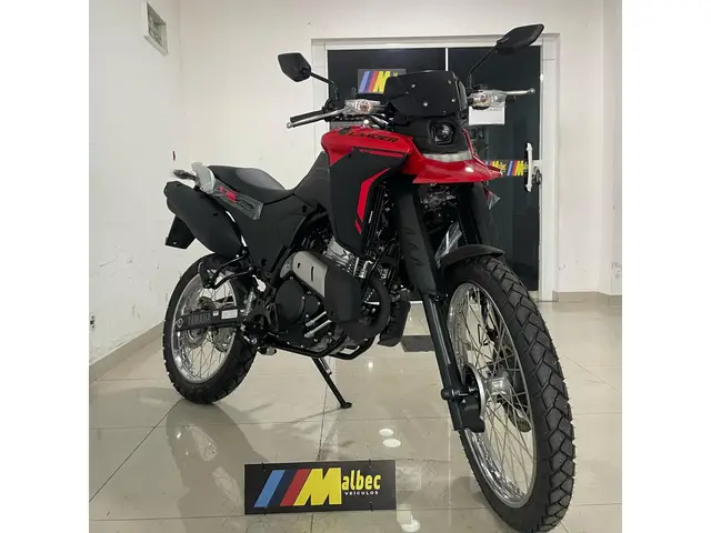 Moto Yamaha XTZ 250 Lander 2025 Connected
