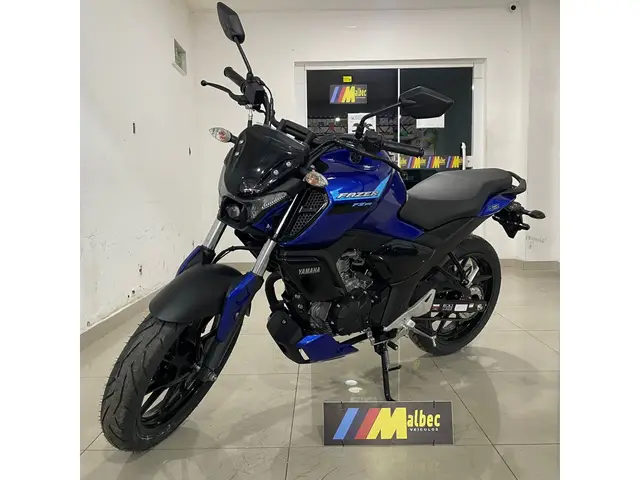 Moto Yamaha Fazer FZ15 2025 Connected