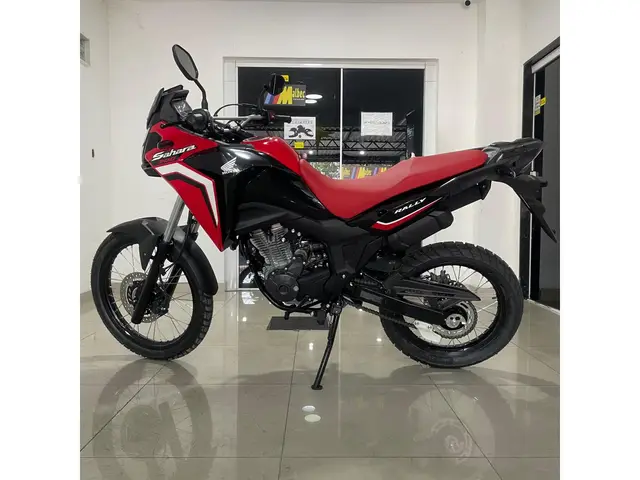 Moto Honda XRE Sahara 300 2025 Adventure