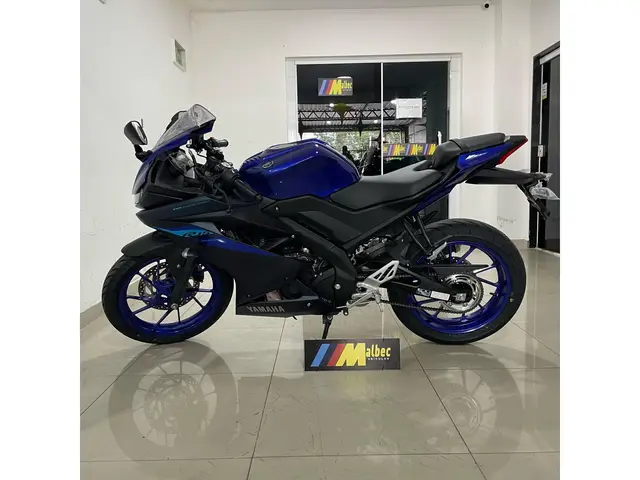 Moto Yamaha YZF R15 2025 ABS