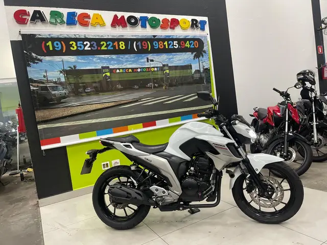 Moto Yamaha YS 250 Fazer 2018 ABS
