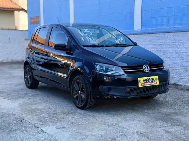 Carro Volkswagen Fox 2013 1.0 TEC (Flex) 4p