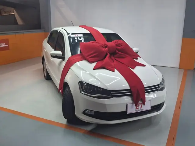 Carro Volkswagen Voyage 2014 1.6 VHT City (Flex)