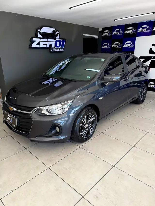 Carro Chevrolet Onix Plus 2024 LT 1.0