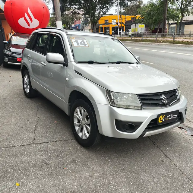 Carro Suzuki Grand Vitara 2014 2.0 16V 2WD