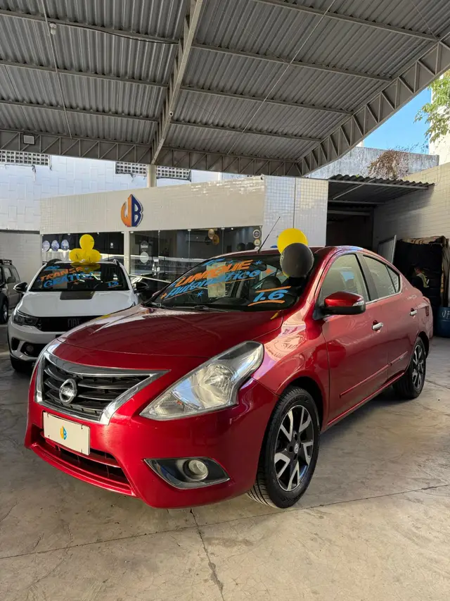 Carro Nissan Versa 2017 1.6 16V Unique CVT (Flex)