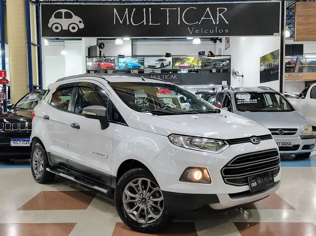 Carro Ford EcoSport 2016 Ecosport Freestyle Powershift 1.6 (Flex)