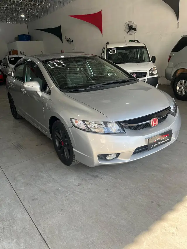 Carro Honda Civic 2011 New  LXL SE 1.8 i-VTEC (Flex)
