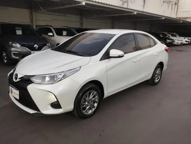 Carro Toyota Yaris Sedan 2023 XS 1.5 (Flex) (Aut)