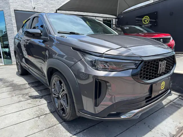 Carro Fiat Fastback 2023 Turbo 270 Limited Edition