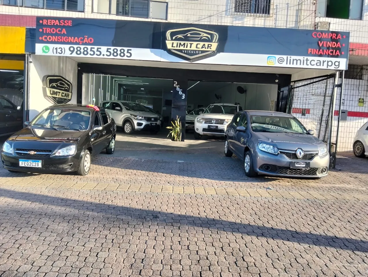 Fachada da loja Veículos à venda em LIMIT CAR - Praia Grande - SP