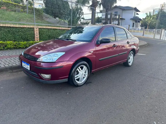 Carro Ford Focus Sedan 2008 GLX 1.6 8V