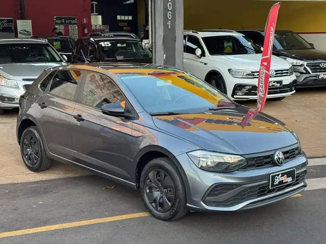 Carro Volkswagen Polo 2024 Track 1.0 Flex 12V 5p