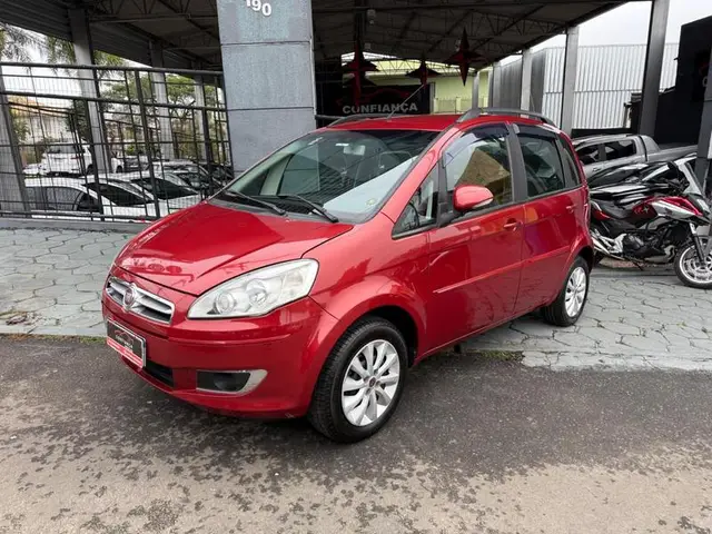 Carro Fiat Idea 2014 Attractive 1.4 8V (Flex)