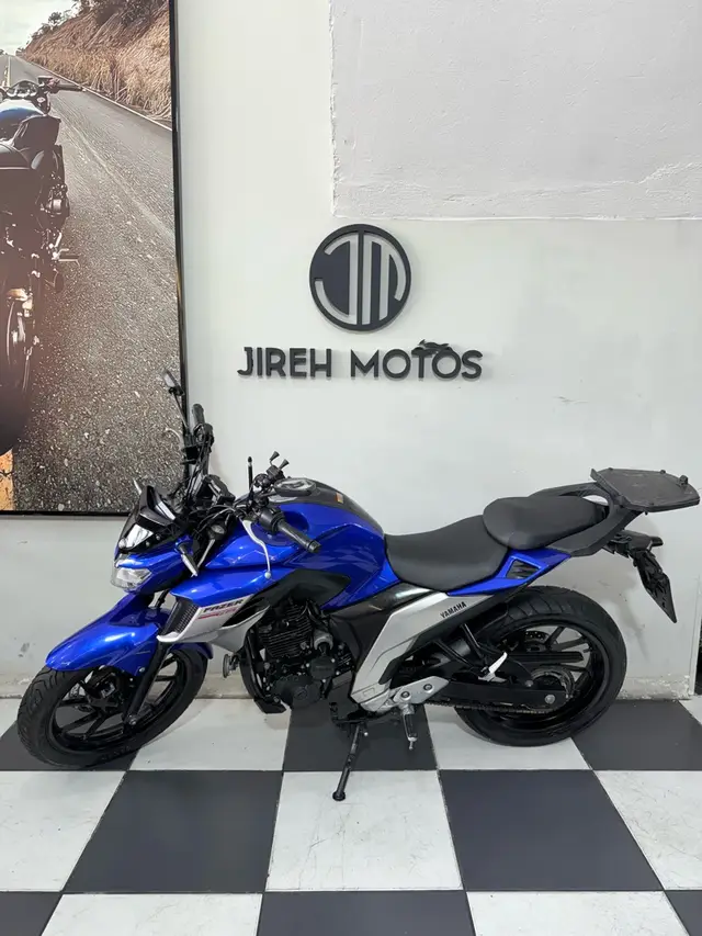 Moto Yamaha YS 250 Fazer 2019 ABS