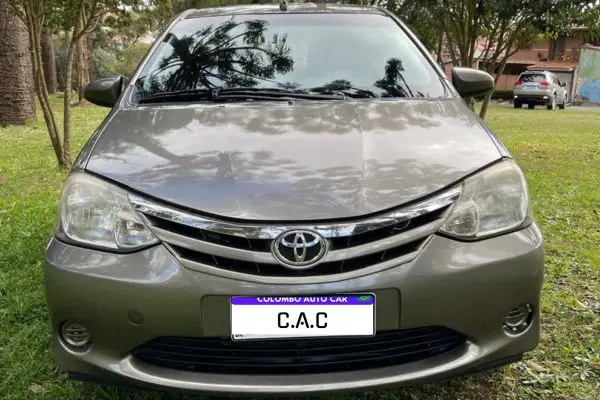 Carro Toyota Etios 2017 XS 1.5 (Aut) (Flex)