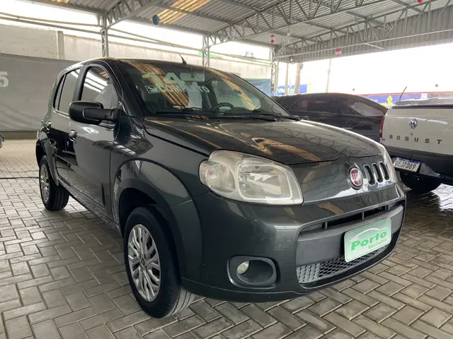 Carro Fiat Uno 2014 Vivace 1.0 8V (Flex) 4p