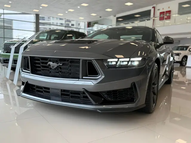 Carro Ford Mustang 2025 Dark Horse 5.0 AT
