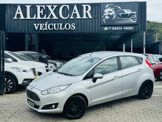 Carro Ford New Fiesta Hatch 2016 New Fiesta Titanium 1.6 16V