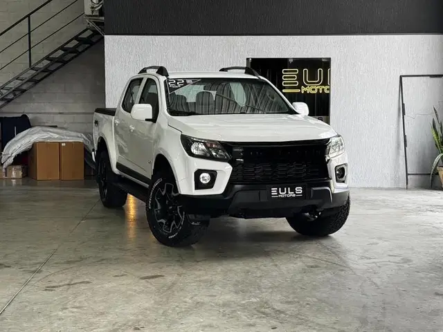Carro Chevrolet S10 Cabine Dupla 2022 S10 2.8 CTDI LS 4WD (Cabine Dupla)