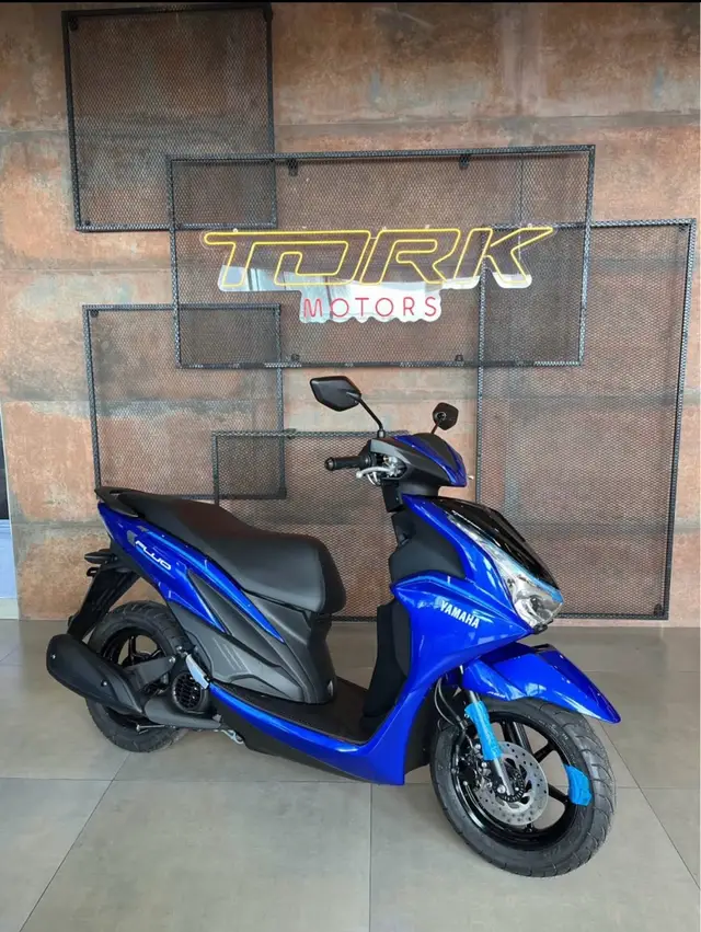 Moto Yamaha Fluo 2026 Hybrid Connected