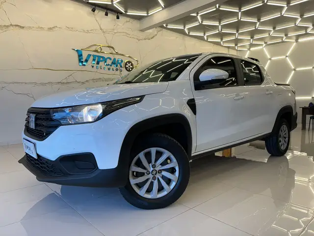 Carro Fiat Strada 2024 Freedom 1.3 Flex 8V CD