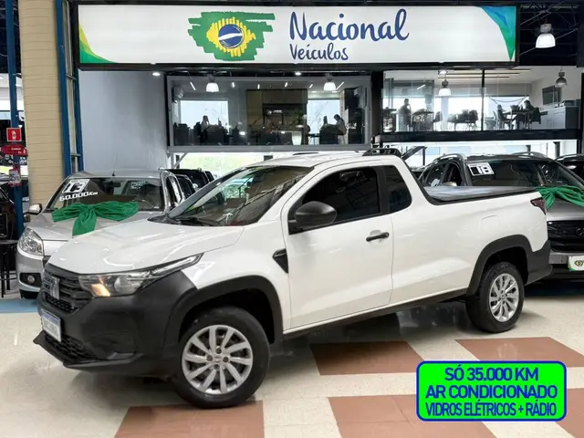 Carro Fiat Strada 2023 Endurance 1.4 Cabine Plus (Flex)