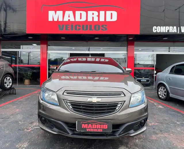 Carro Chevrolet Prisma 2014 1.4 LT SPE/4
