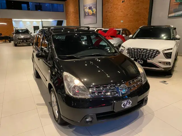Carro Nissan Livina 2010 SL 1.8 16V aut. (flex)
