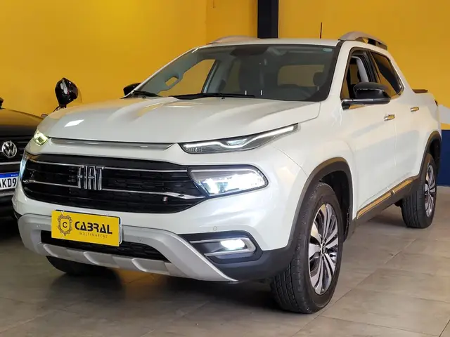 Carro Fiat Toro 2023 Volcano 2.0 TDI 4x4 (Aut)