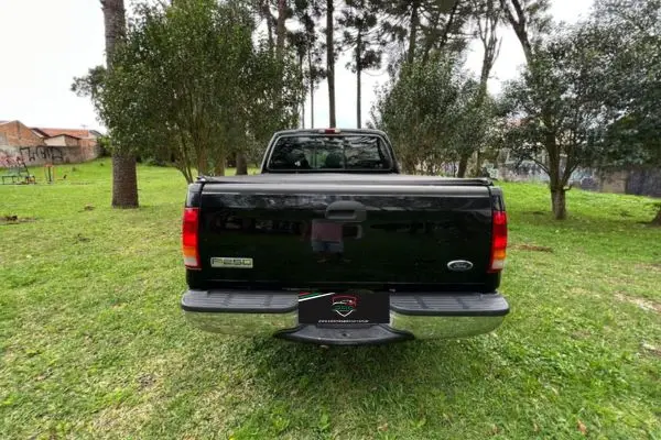 Carro Ford F-250 2008 XLT 4x2 3.9 (Cab Dupla)