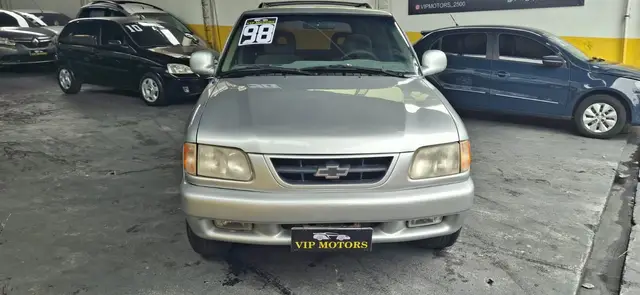 Carro Chevrolet Blazer 1998 DLX 4x2 4.3 SFi V6