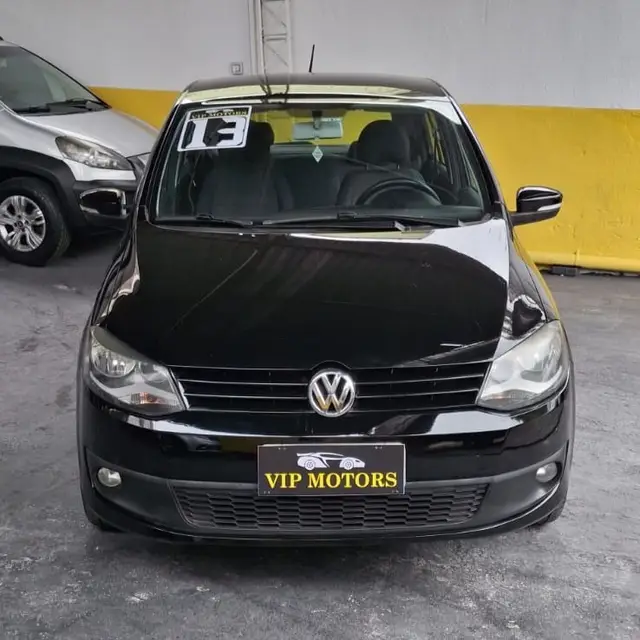 Carro Volkswagen Fox 2013 1.6 VHT (Flex)