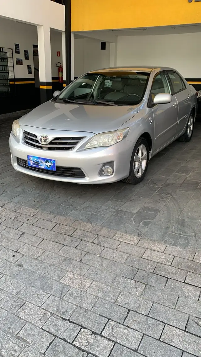 Carro Toyota Corolla 2014 Sedan 1.8 Dual VVT-i GLI (flex)