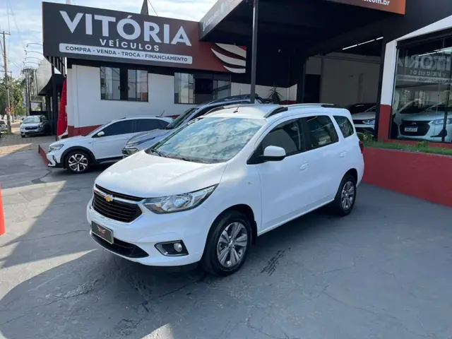 Carro Chevrolet Spin 2024 Premier 1.8 (Aut.)