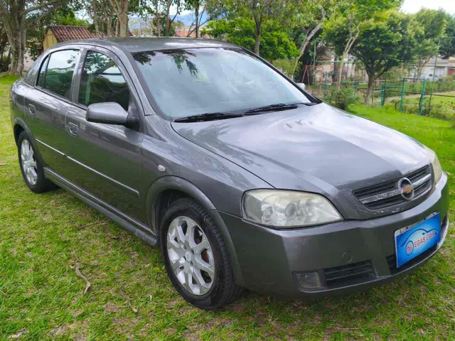 Carro Chevrolet Astra Sedan 2011 Advantage 2.0 (Flex)