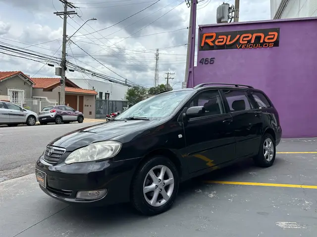 Carro Toyota Fielder 2005 1.8 16V (aut)